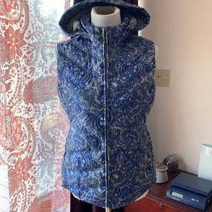 Patgagonia hooded down vest